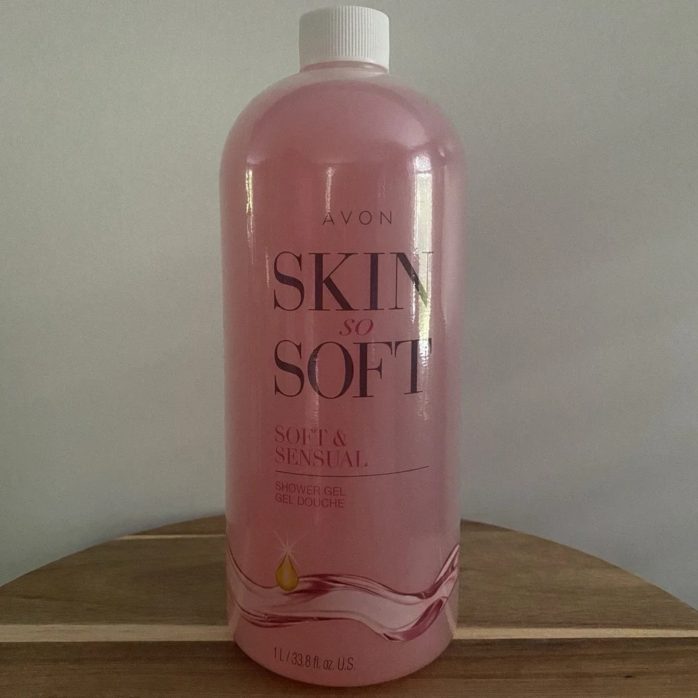 AVON Skin So Soft Soft & Sensual Shower Gel Liter 33.8oz New Sealed